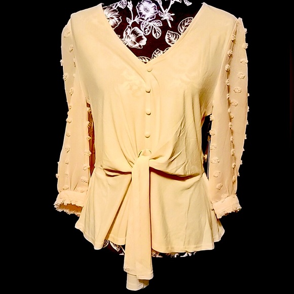 Fifty Street Tops - NWT Fifty Street Blouse in a Muted Buttercup Yellow color size XL